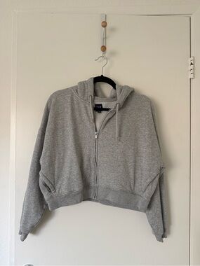 GAP Gray Cropped Zip Hoodie